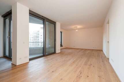 Wohnung zum Mieten in Berlin 1.615 € 70.22 m² 1 zimmer