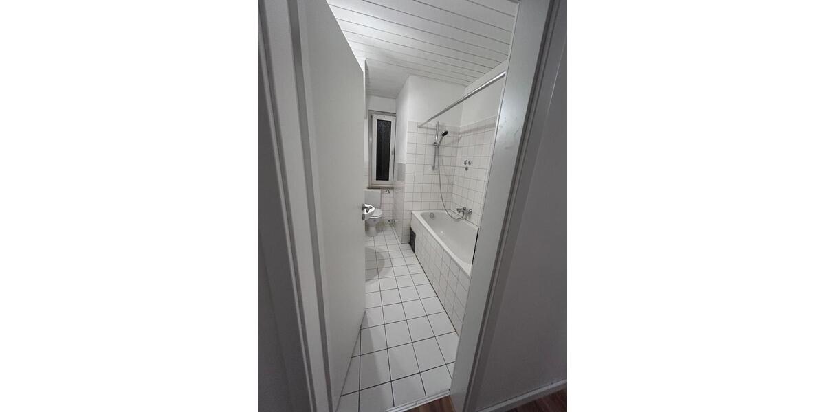 Etagenwohnung Bielefeld Mitte - 2 Zimmer, 65 m&sup2;, 650&euro; | Angebot:26675438