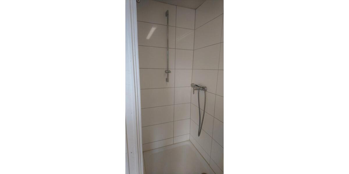 Etagenwohnung Wiesbaden Nordost - 1 Zimmer, 28 m&sup2;, 450&euro; | Angebot:26626612