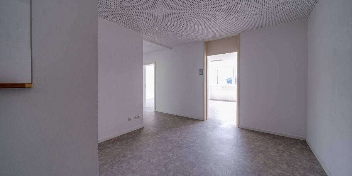 Gewerbeobjekt Würzburg Dürrbachau - 2.500&euro; | Angebot:25778951