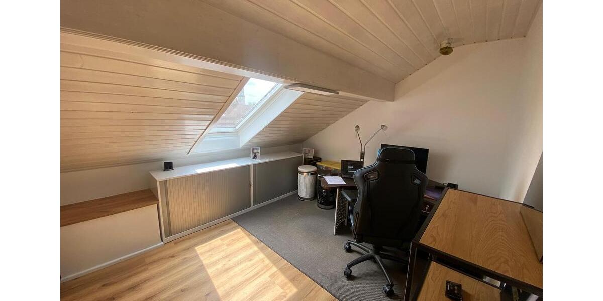 Dachgeschoßwohnung Taufkirchen - 3 Zimmer, 68 m&sup2;, 830&euro; | Angebot:25965593