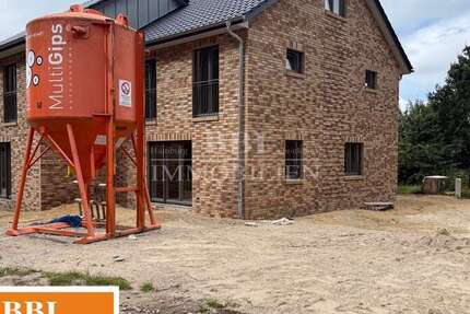 Haus zum Mieten in Ellerau 1.850 € 144 m²
