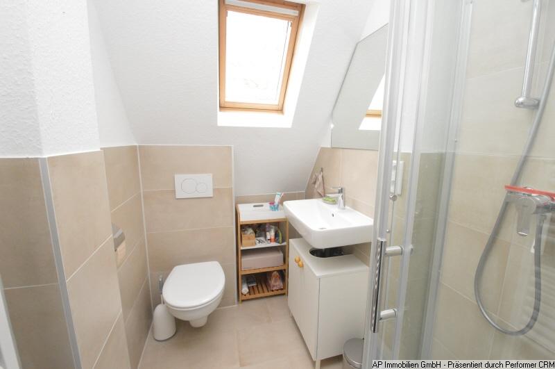 OBERSTADT - Dachgeschosswohnung, 2 Zimmer, Küche, Bad 2 zimmer