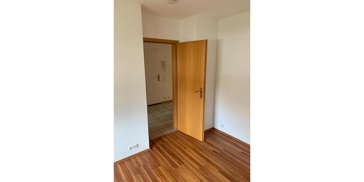 Etagenwohnung Bremen Vegesack - 3 Zimmer, 82 m&sup2;, 900&euro; | Angebot:26522887