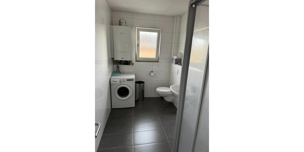 3 WG-Zimmer | Koblenz-Lützel | ab 01.01.2026 | 450460580 € warm 3 zimmer