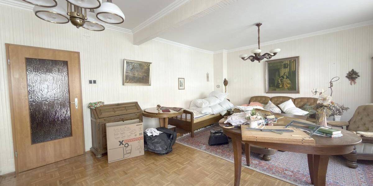 Etagenwohnung Oberhausen Altstadt-Süd - 6 Zimmer, 180 m&sup2;, 2.100&euro; | Angebot:26190385