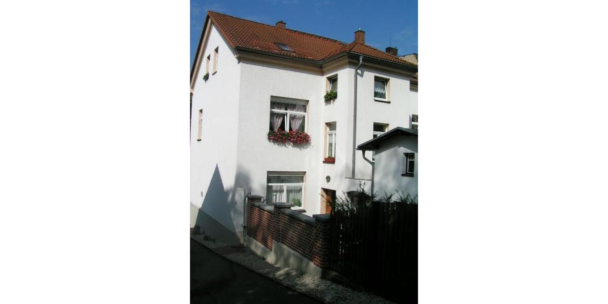 Hochparterre Werdau - 4 Zimmer, 90 m&sup2;, 475&euro; | Angebot:24417980