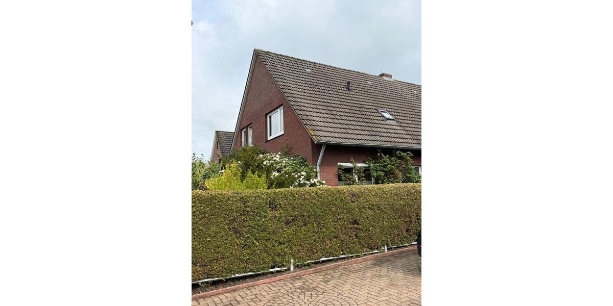 Dachgeschoßwohnung Wittmund - 3.5 Zimmer, 80 m&sup2;, 500&euro; | Angebot:26235163