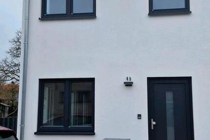 Wohnung Ribnitz-Damgarten Damgarten - 3 Zimmer, 80 m&sup2;, 1.100&euro; | Angebot:26635651