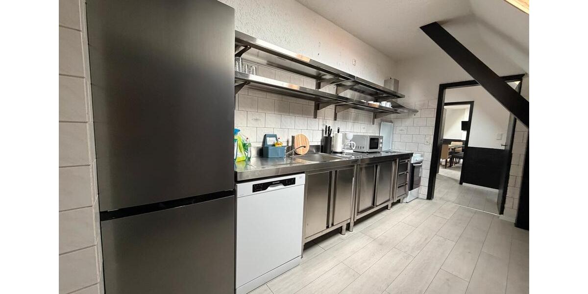 Wohnen auf Zeit Lüdenscheid - 5 Zimmer, 120 m&sup2;, 15&euro; | Angebot:26317719