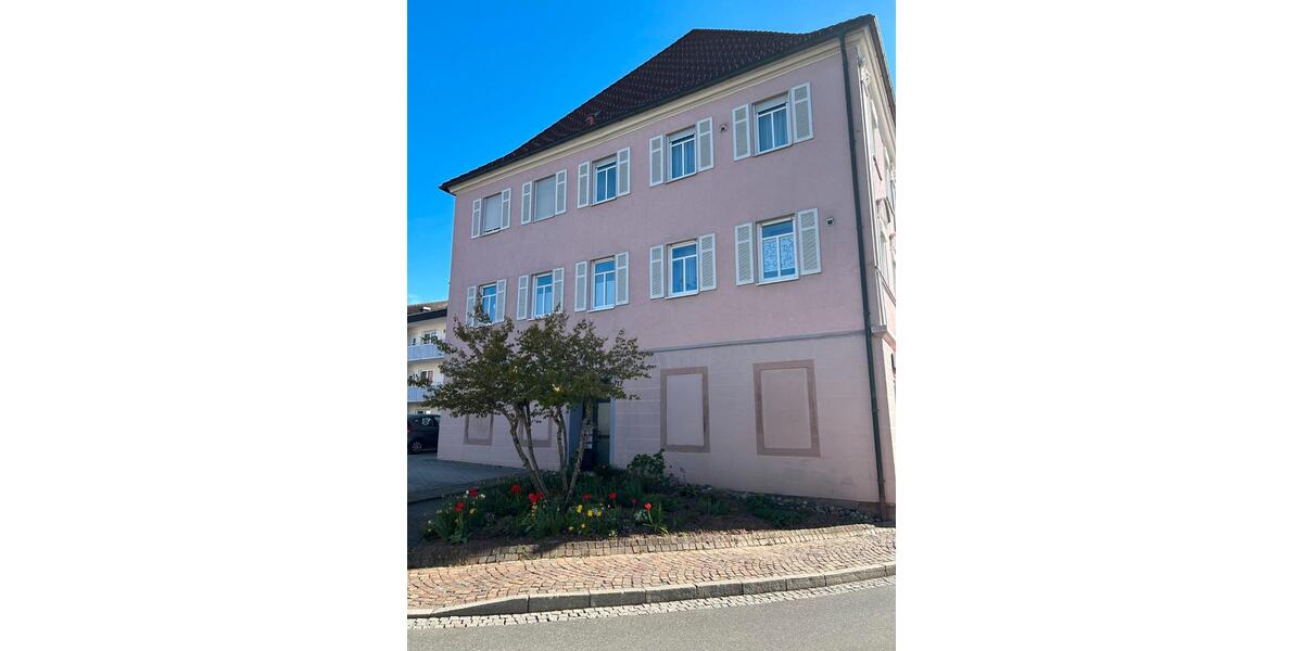 Etagenwohnung Freudenstadt - 4 Zimmer, 106 m&sup2;, 1.050&euro; | Angebot:26399188