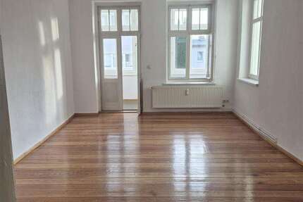 Wohnung Stralsund - 4 Zimmer, 94 m&sup2;, 900&euro; | Angebot:27085878