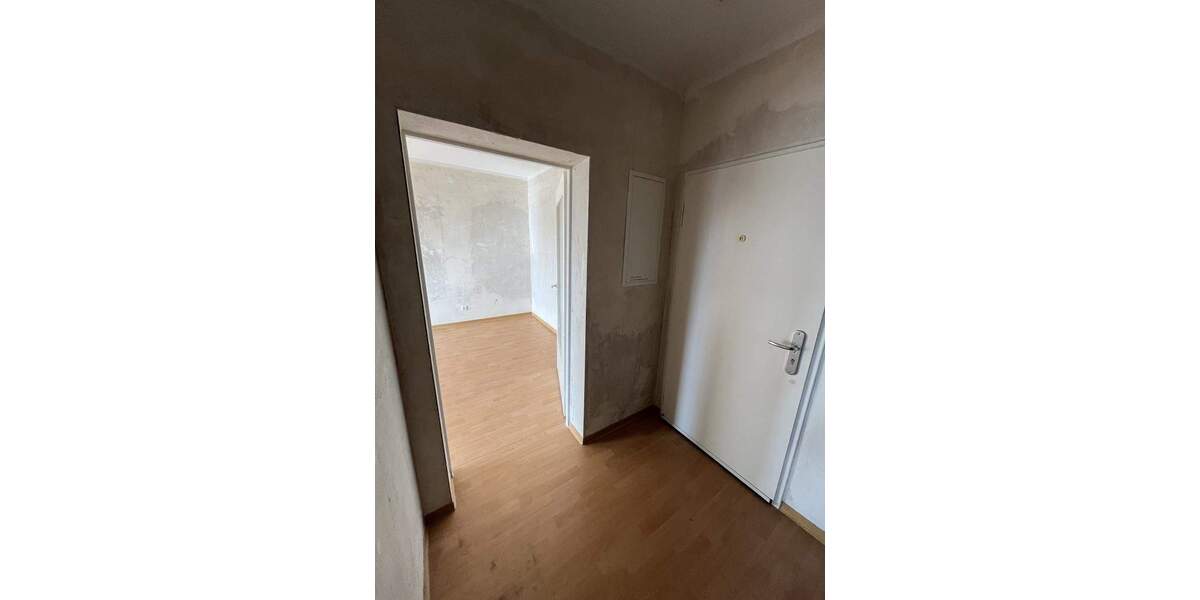 Wohnung mit Loggia und Weitblick ins Grüne. Neunkirchen, Am Wäldchen 6 2 zimmer