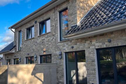 Haus Lüneburg - 4 Zimmer, 140 m&sup2;, 1.420&euro; | Angebot:25452581