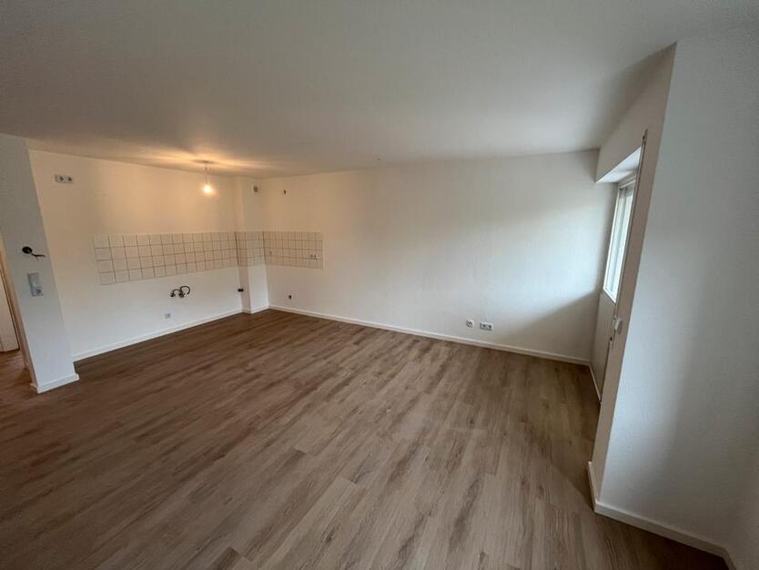 Neu renovierte 2 Zimmerwohnung im Herzen von Ellwangen