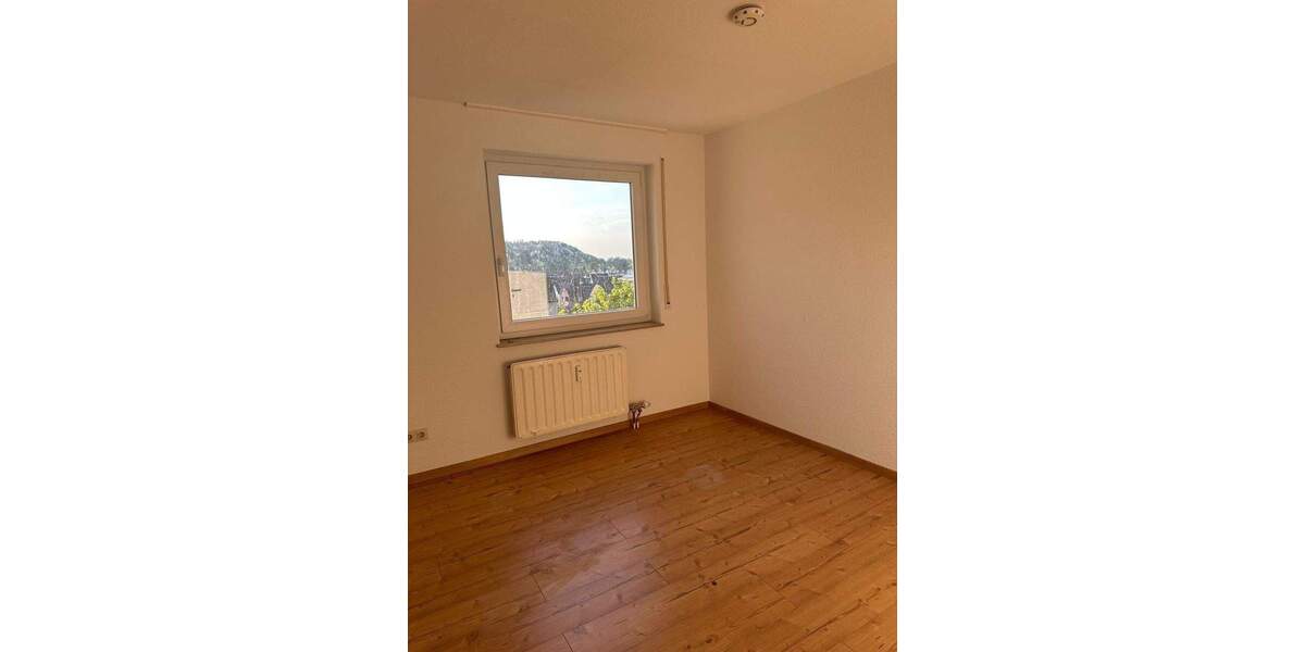 Etagenwohnung Gaggenau - 4 Zimmer, 102 m&sup2;, 1.000&euro; | Angebot:21402154