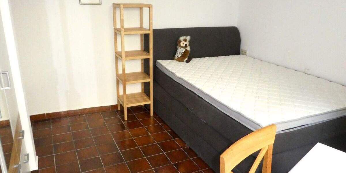 Etagenwohnung Esslingen Stadtmitte - 2 Zimmer, 50 m&sup2;, 900&euro; | Angebot:25094871