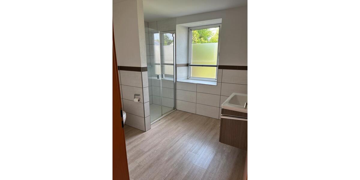 Einfamilienhaus Pronsfeld - 4 Zimmer, 110 m&sup2;, 1.150&euro; | Angebot:25833957