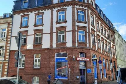 2-Zimmerwohnung im Dachgeschoss in der Paulstadt, Einbauküche, Abstellraum+Keller, 350m zum HBF