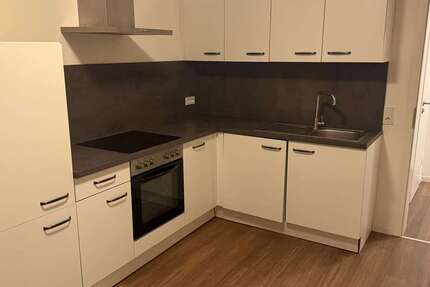 Wohnung Ludwigshafen am Rhein - 1 Zimmer, 42 m&sup2;, 580&euro; | Angebot:23647865