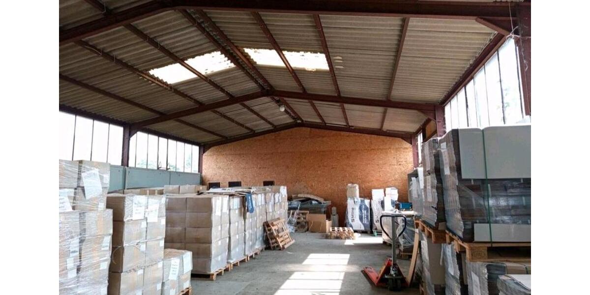 Halle mit 300 m² zu vermieten zimmer