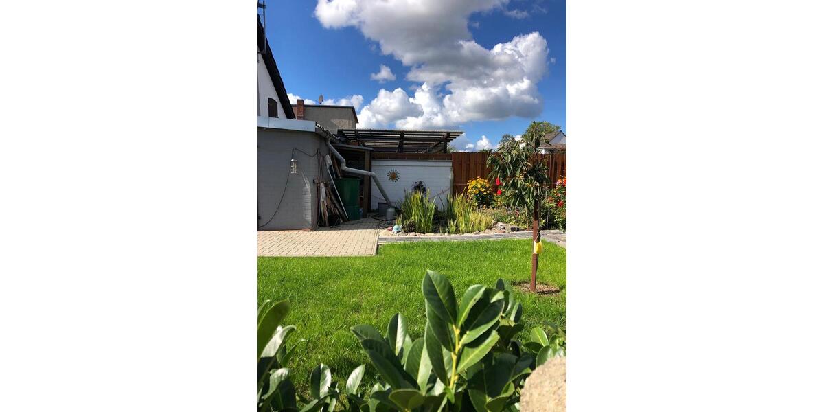 Doppelhaushälfte Salzwedel - 4 Zimmer, 80 m&sup2;, 700&euro; | Angebot:26545709