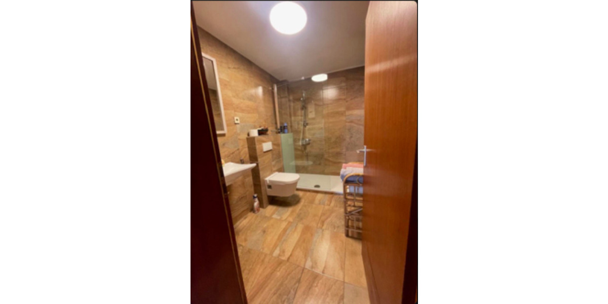 Wohnung 92m2 in Bochum - möbliert frei 1.1.-01.04.26 -479€Woche 3 zimmer