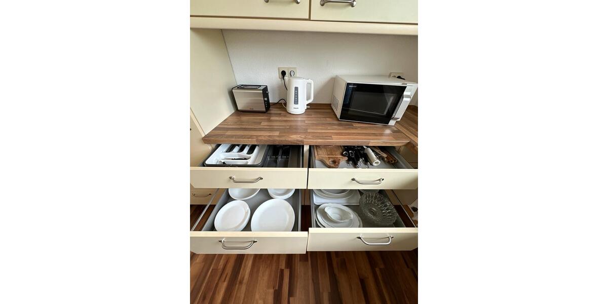 Wohnen auf Zeit Gütersloh Avenwedde - 21 Zimmer, 370 m&sup2;, 22&euro; | Angebot:25335923