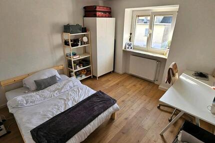 Wohnung Heusweiler - 1 Zimmer, 18 m&sup2;, 430&euro; | Angebot:25271636