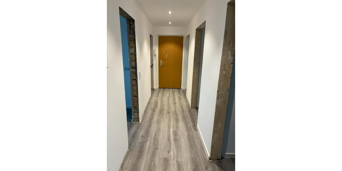 Erdgeschoßwohnung Luckenwalde - 4 Zimmer, 70 m&sup2;, 1.100&euro; | Angebot:26237505