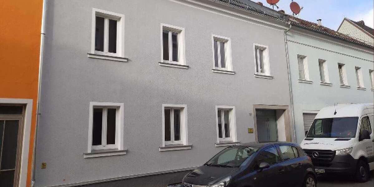 Etagenwohnung Rehau - 2 Zimmer, 89 m&sup2;, 650&euro; | Angebot:26236364