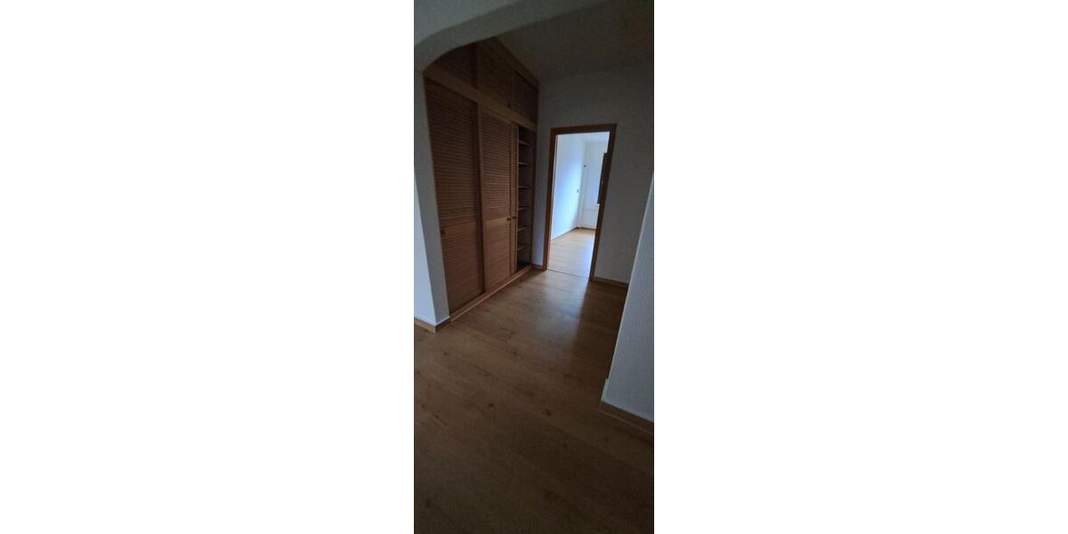 frisch renovierte 3-Zimmer Wohnung ab sofort verfügbar - 3- Neubrandenburg Katharinenviertel | Angebot:24862188