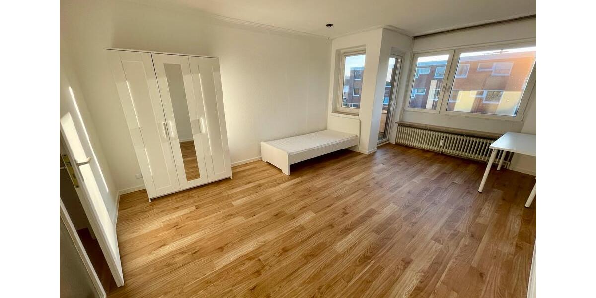 1 Zimmer in 3er Männer WG frei 21 zimmer