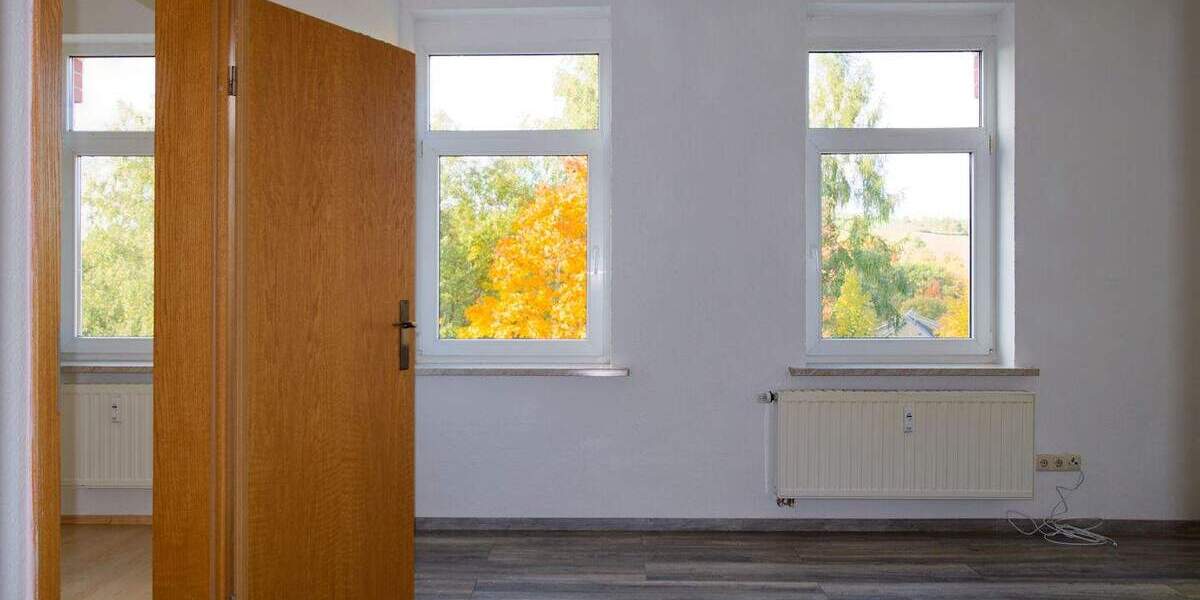 Etagenwohnung Greiz - 2 Zimmer, 40 m&sup2;, 230&euro; | Angebot:24450666