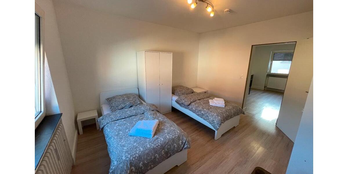 Wohnen auf Zeit Schwandorf - 1 Zimmer, 40 m&sup2;, 20&euro; | Angebot:25792646