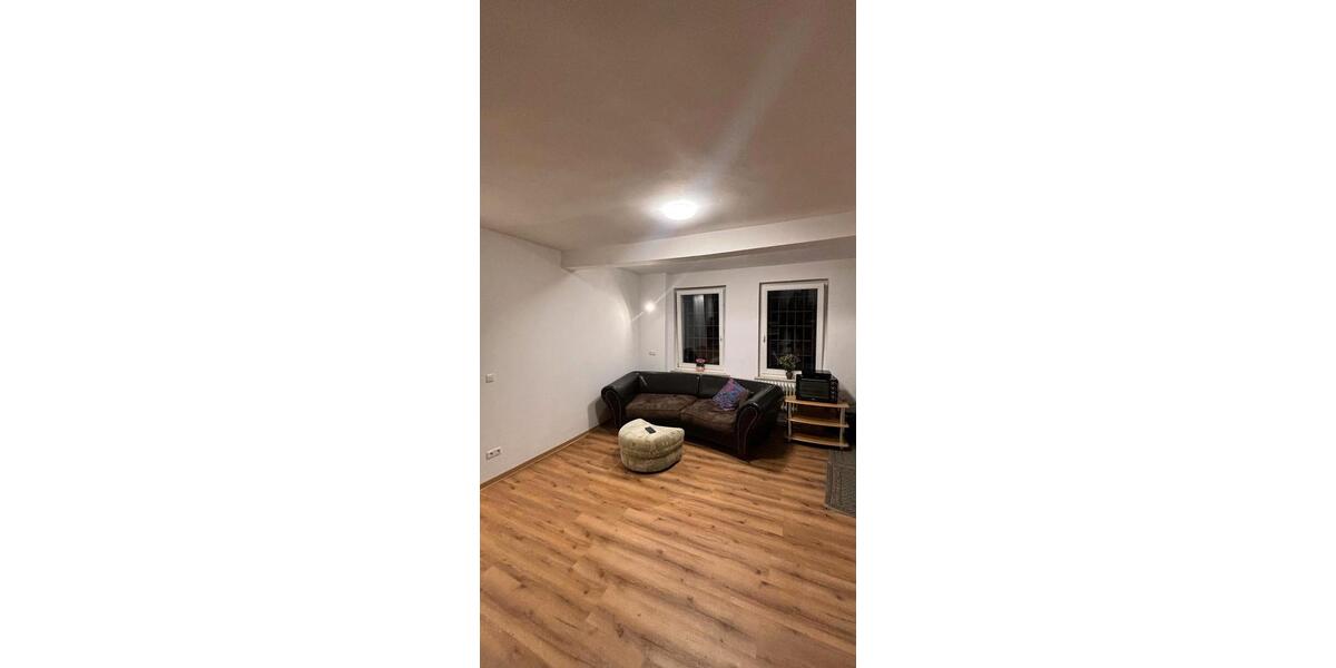 Etagenwohnung Kirchhain - 3 Zimmer, 65 m&sup2;, 720&euro; | Angebot:25802172