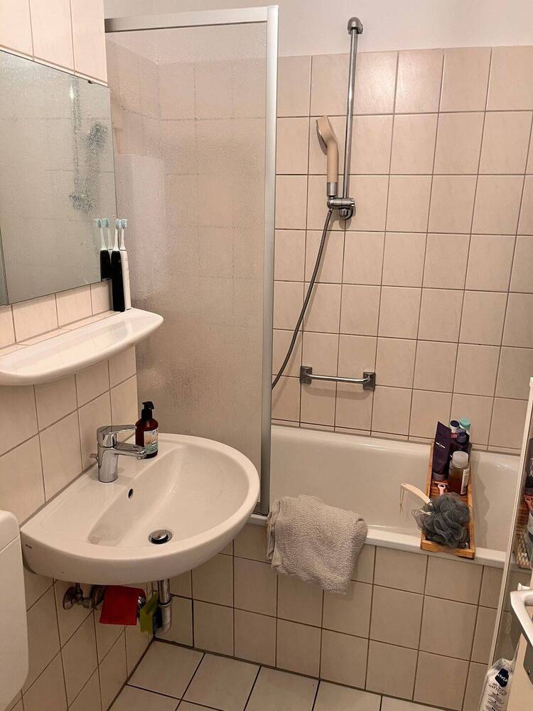 **** schicke 2 Zimmer – Wohnung mit EBK, Fahrstuhl, im Zentrum, Kleppingstr. ****