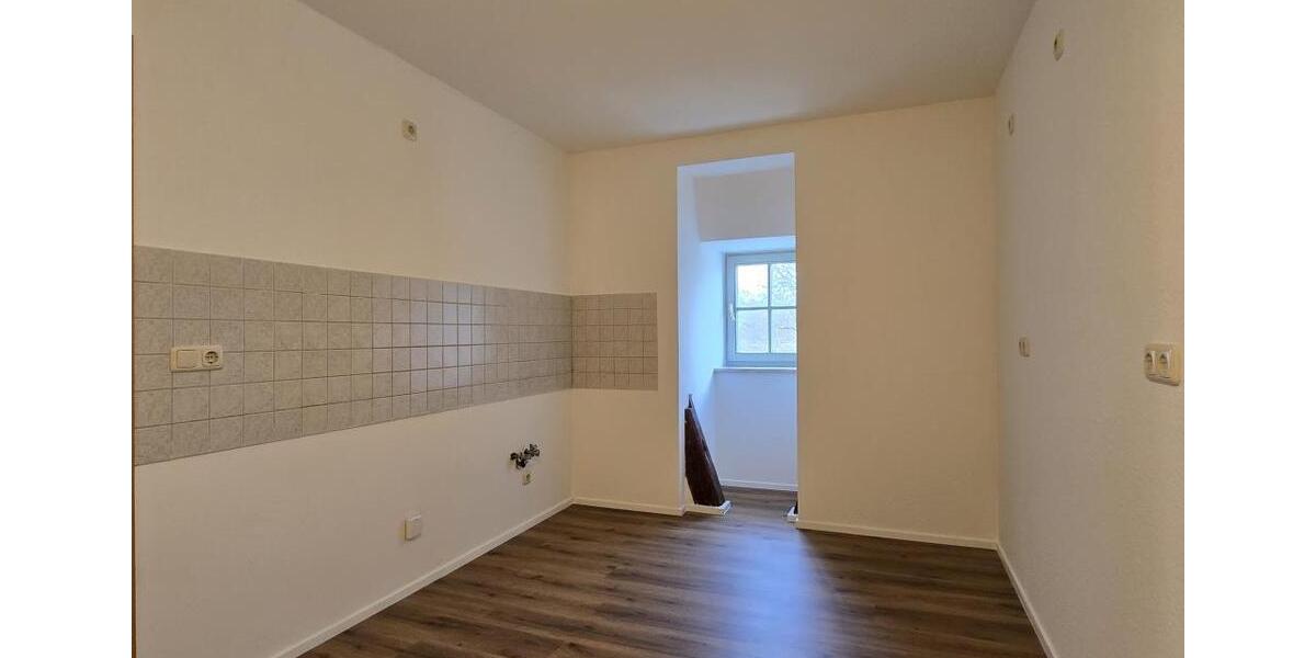 4-Zimmer Wohnung, frisch saniert und bezugsfertig (A1647) 4 zimmer