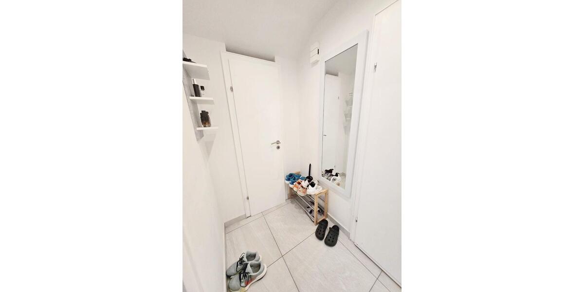 Dachgeschoßwohnung Mönchengladbach West - 1 Zimmer, 45 m&sup2;, 420&euro; | Angebot:24816929