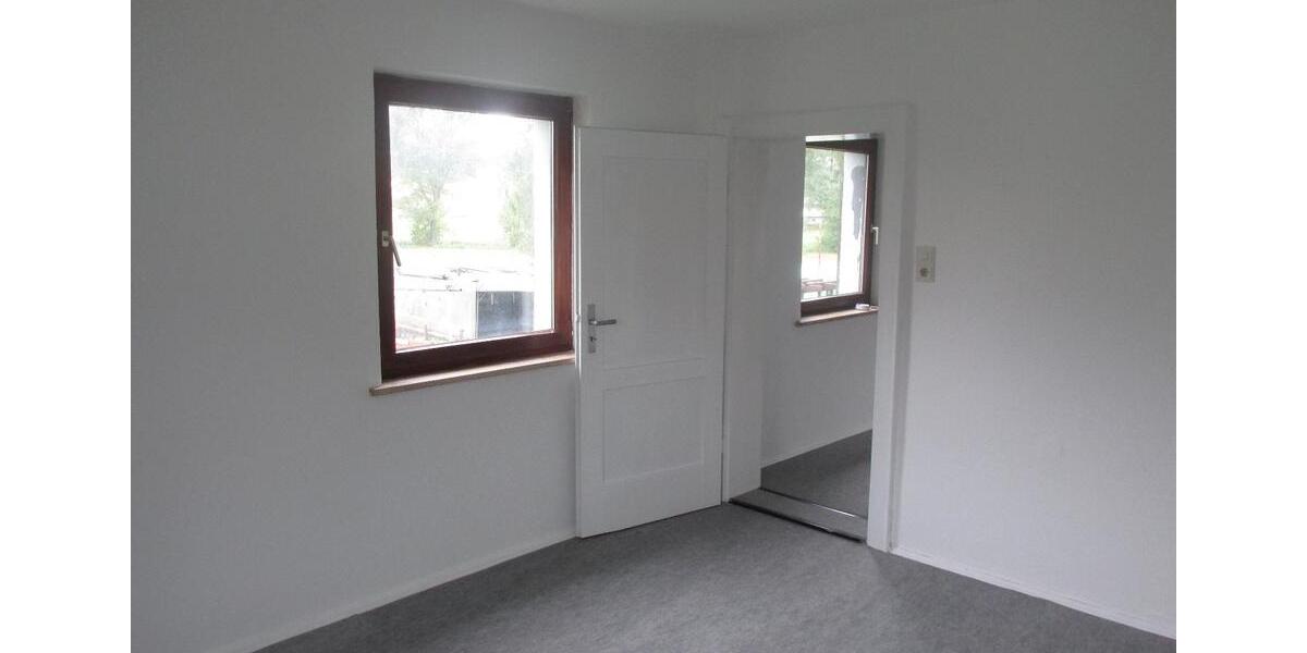Etagenwohnung Issigau - 3 Zimmer, 60 m&sup2;, 240&euro; | Angebot:26646627