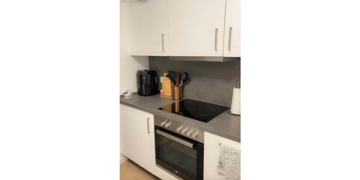 Etagenwohnung Schönefeld - 1.5 Zimmer, 42 m&sup2;, 850&euro; | Angebot:26675862