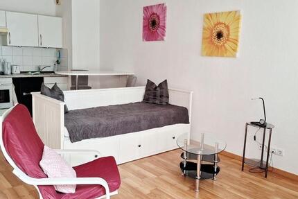 Wohnung Berlin Mitte - 1 Zimmer, 32 m&sup2;, 990&euro; | Angebot:27653866