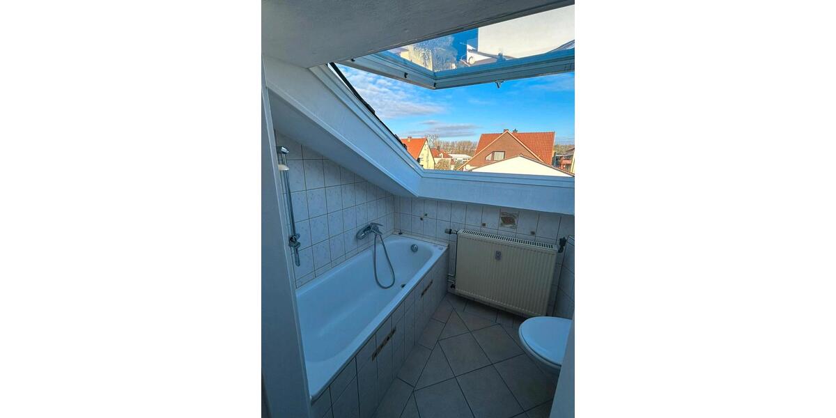 Dachgeschoßwohnung Edertal - 3 Zimmer, 70 m&sup2;, 450&euro; | Angebot:26652252
