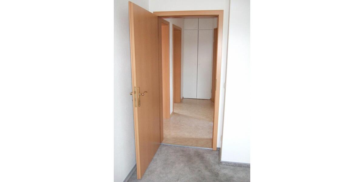 Dachgeschoßwohnung Waldkraiburg - 2 Zimmer, 36 m&sup2;, 360&euro; | Angebot:26489939