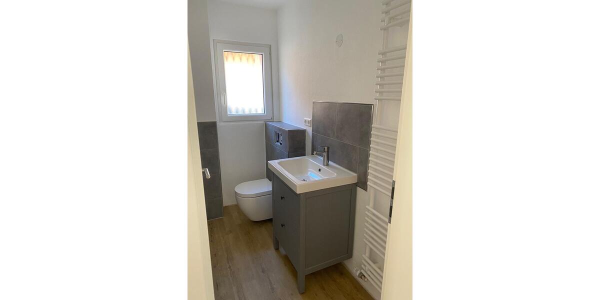 Erdgeschoßwohnung Waldshut-Tiengen Tiengen - 3.5 Zimmer, 86 m&sup2;, 850&euro; | Angebot:25858037