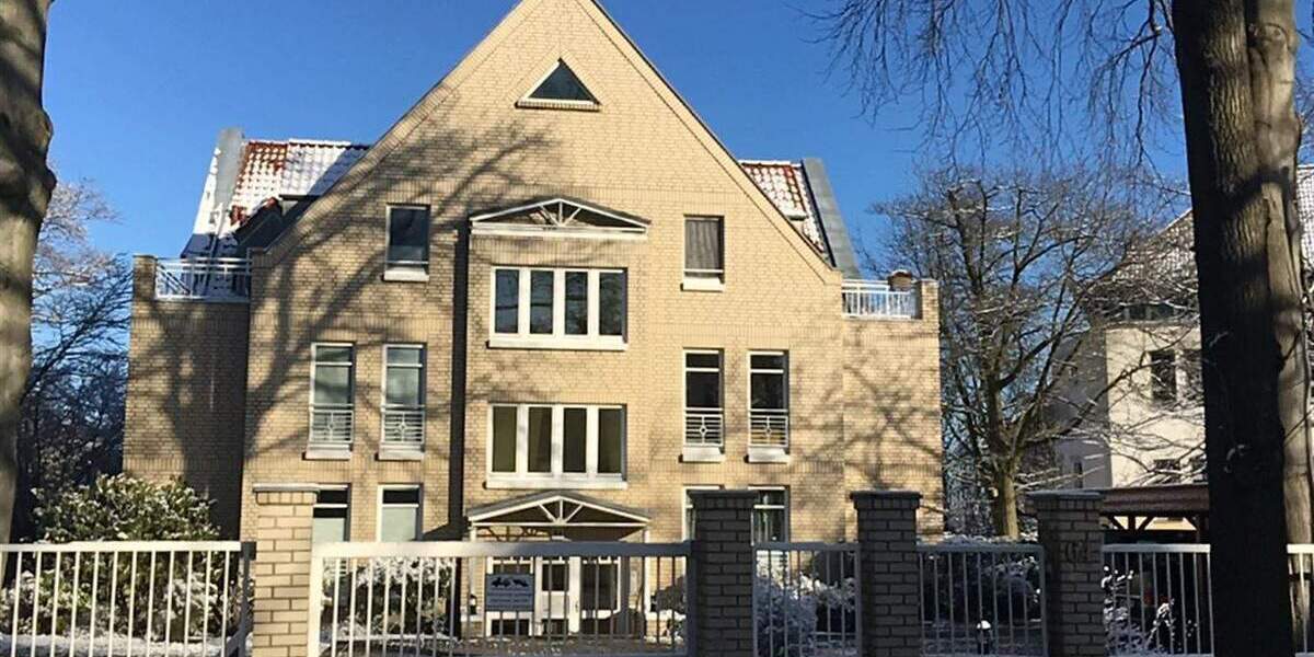 Etagenwohnung Schwerin Ostorf - 5 Zimmer, 155 m&sup2;, 1.650&euro; | Angebot:25837556