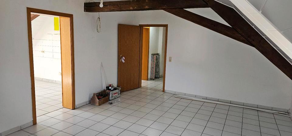 Dachgeschoßwohnung Sankt Wendel - 1 Zimmer, 100 m&sup2;, 700&euro; | Angebot:26461693