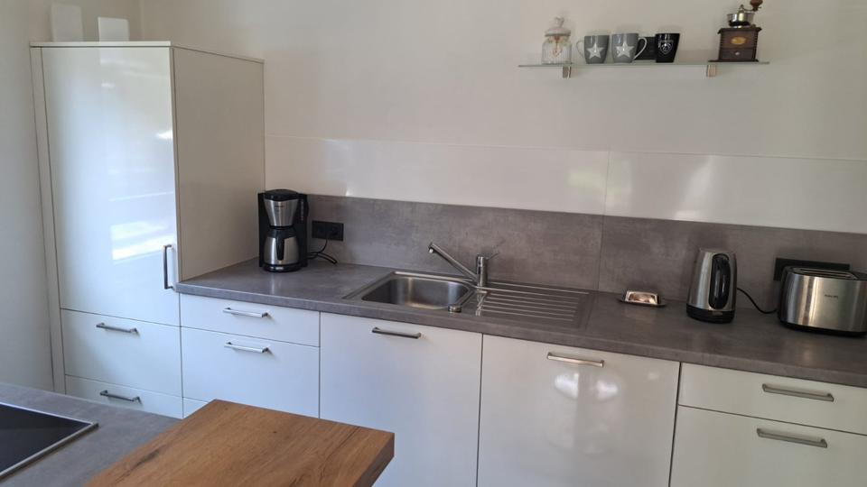 Erdgeschoßwohnung Bad Schwalbach - 2 Zimmer, 130 m&sup2;, 1.350&euro; | Angebot:26577808