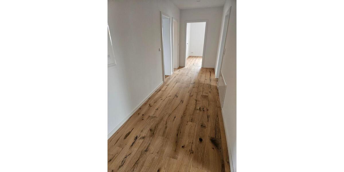 Dachgeschoßwohnung Bad Frankenhausen/Kyffhäuser Kyffhäuser - 4 Zimmer, 107 m&sup2;, 1.050&euro; | Angebot:25143823