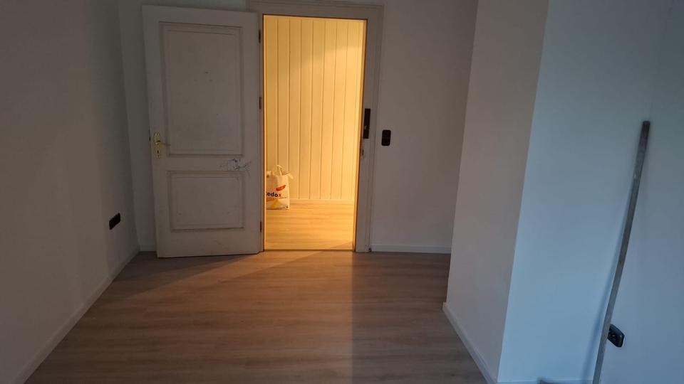 Maisonettenwohnung Siegen Eiserfeld - 4 Zimmer, 130 m&sup2;, 950&euro; | Angebot:25920038